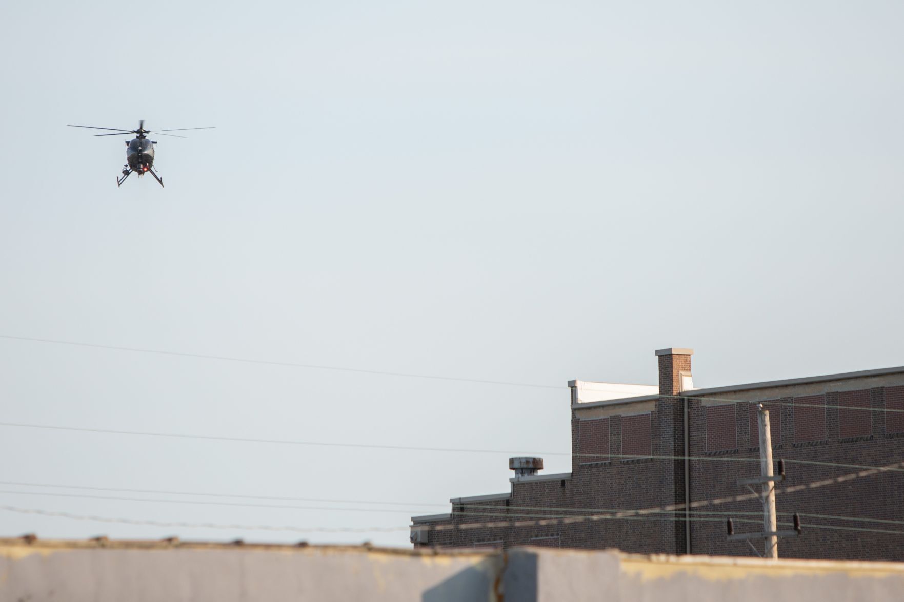 Manhunt after multiple victims shot in East St. Louis
